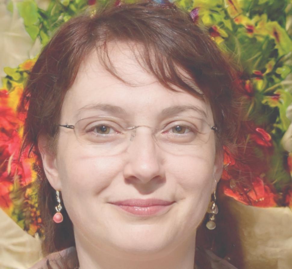Dr. Elena Hoffmann, Gründerin und CEO von quasilenthor